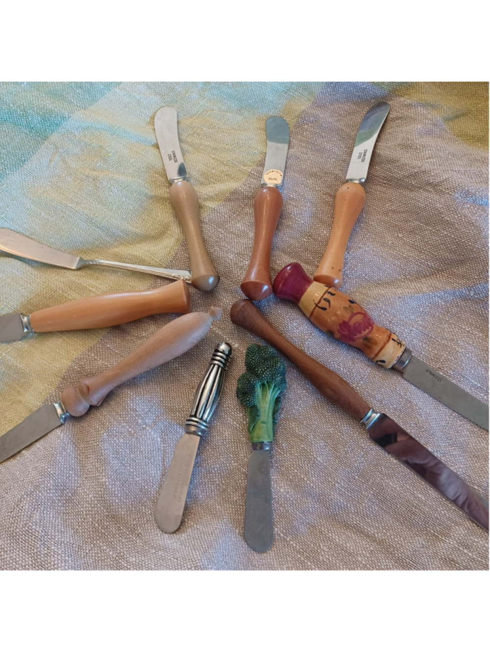 Vintage Wooden Assorted cheese knives x 10